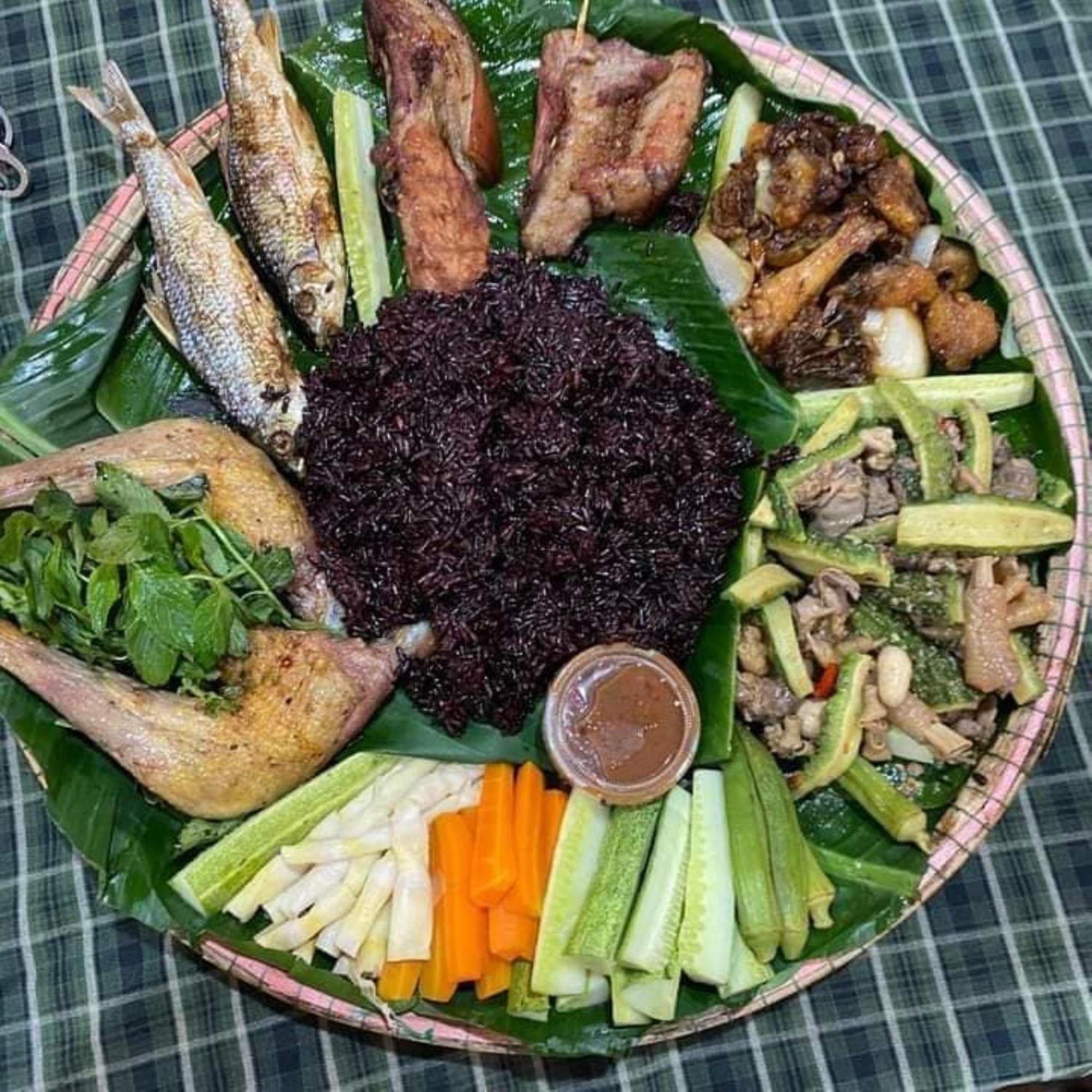 Homestay Ho Son - Thac Anor A Luoi 外观 照片